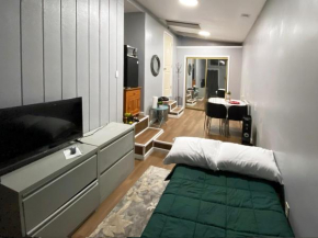 Adorable Room in SF, near Daly City BART
